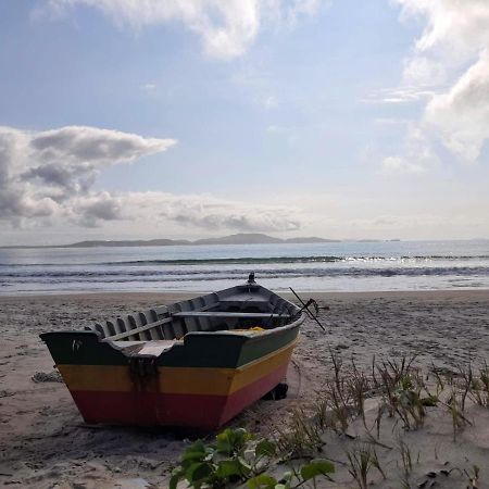 Villa Casarao Pe Na Areia Pero Cabo Frio Exterior foto